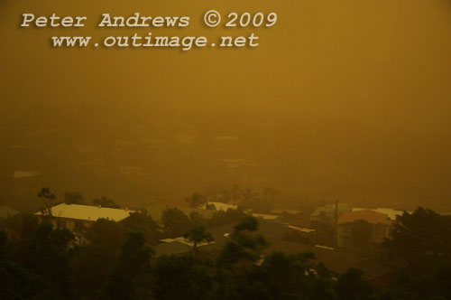 Stanwell Park, around 06:47 AEST. Photo copyright Peter Andrews, Outimage.