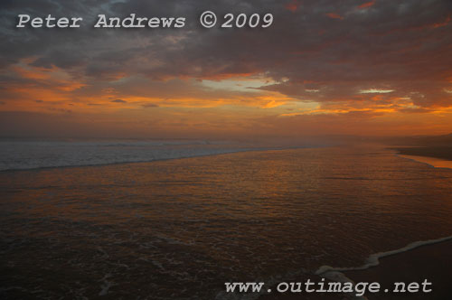 Illawarra's Corrimal Beach at sunset.Photo copyright Peter Andrews, Outimage.