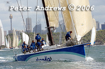 Grant Wharington's 98 foot IRC Maxi Skandia leads the fleet out of the harbour after the 2006 Sydney to Gold Coast Yacht Race.