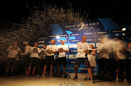 Telefonica Blue, skippered by Bouwe Bekking (NED) finish fifth into Rio de Janeiro on leg 5 of the Volvo Ocean Race, crossing the line at 03:55:00 GMT 29/03/09. Photo copyright Dave Kneale / Volvo Ocean Race.