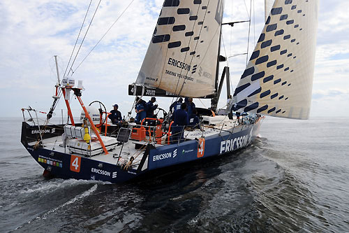 Ericsson 4, skippered by Torben Grael (BRA) finish first on leg 6 of the Volvo Ocean Race, from Rio de Janeiro to Boston, crossing the finish line at 21:05:10 GMT 26-04-2009. Photo copyright Dave Kneale / Volvo Ocean Race.