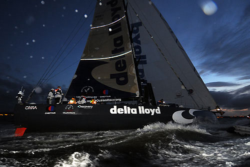 Delta Lloyd, skippered by Roberto Bermudez (ESP) finishes fifth in leg 7 from Boston to Galway, crossing the line at 03:39:58 GMT, May 24, 2009. Photo copyright Dave Kneale / Volvo Ocean Race.