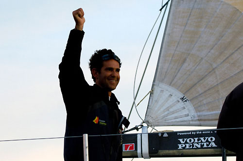 Telefonica Black, skippered by Fernando Echavarri (ESP) finish first on leg 10 in St Petersburg, crossing the line at 00:41:25 GMT. Photo copyright Dave Kneale / Volvo Ocean Race.