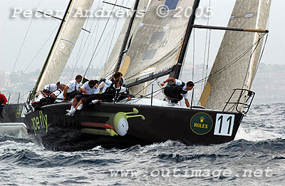 Giovanni Maspero's Joe Fly approaching the top mark during Race 4 of the 2005 Rolex Farr 40 World Championships, offshore Sydney Australia.