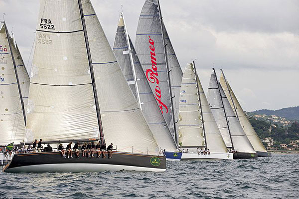 Start of the first race for the Giraglia Rolex Cup 2008 in St Tropez.