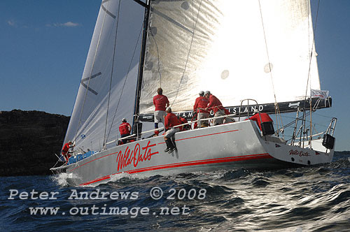 Bob Oatley's Reichel Pugh 66 Wild Oats X at the heads after the start of the 2008 Sydney to Gold Coast Yacht Race.