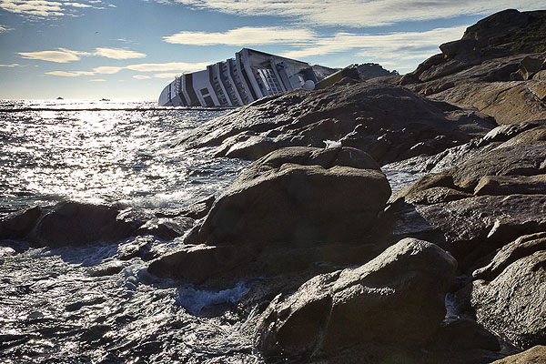 The Costa Concordia, Giglio Island, January 25, 2012. Photo copyright Carlo Borlenghi.